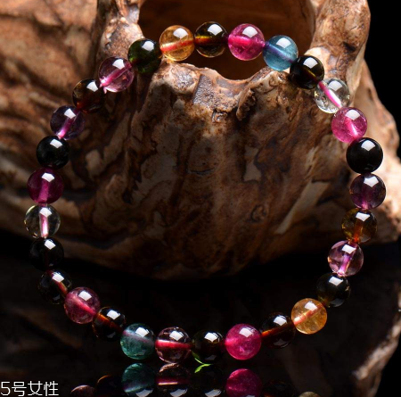 碧璽手鏈可以沾水嗎？碧璽手鏈沾水的后果