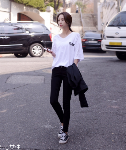 t恤粘毛怎么辦？t恤粘毛清理方法