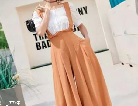 微胖女生穿什么褲子好看？最適合微胖身材的三款褲子