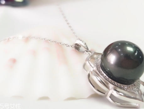 大溪地黑珍珠多少錢一顆？