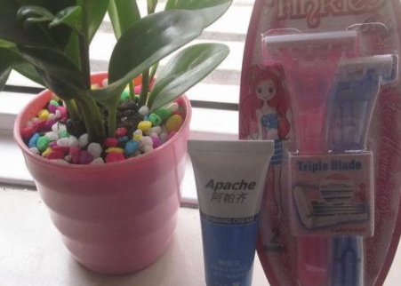 刮毛刀能帶上飛機嗎？