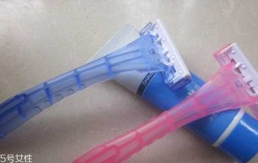 刮毛刀怎么清洗？刮毛刀清洗注意事項(xiàng)