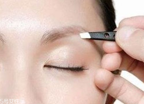 手把手教你如何修眉 不同臉型的眉毛畫法 手把手教你如何修眉 不同臉型的眉毛畫法