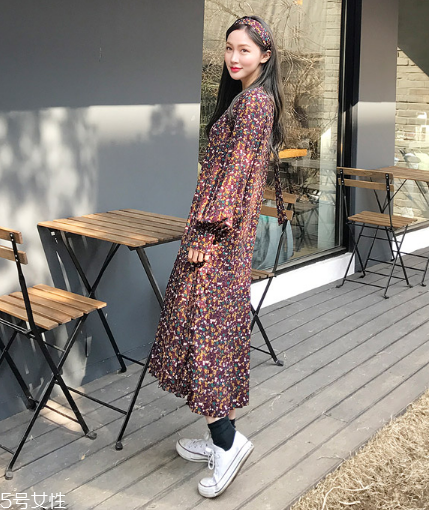 小白鞋適合跑步嗎？這幾類小白鞋不適合跑步