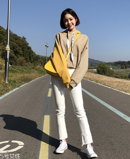 小白鞋可以用漂白水洗嗎？不要長期用漂白水洗小白鞋