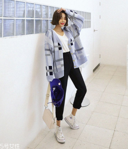 小白鞋可以用漂白水洗嗎？不要長期用漂白水洗小白鞋