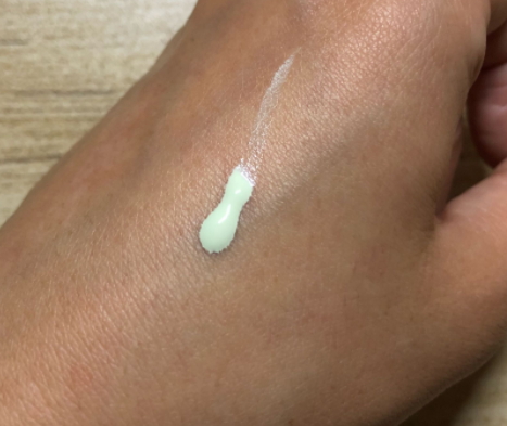 美膚寶和百雀羚哪個好？美膚寶和百雀羚品牌對比