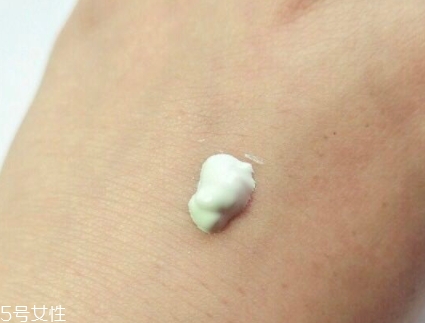 美膚寶和歐詩漫哪個(gè)好？