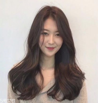 2022年最流行的卷發(fā) 流行卷發(fā)發(fā)型推薦 2022年最流行的卷發(fā) 流行卷發(fā)發(fā)型推薦