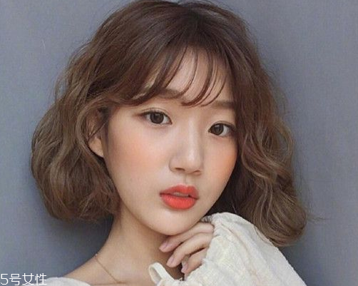 好看的女生短卷發(fā)發(fā)型推薦 夏天適合的短發(fā)發(fā)型圖片推薦 好看的女生短卷發(fā)發(fā)型推薦 夏天適合的短發(fā)發(fā)型圖片推薦