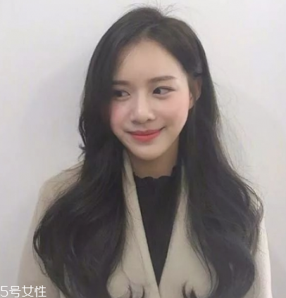 2022年最流行的卷發(fā) 流行卷發(fā)發(fā)型推薦 2022年最流行的卷發(fā) 流行卷發(fā)發(fā)型推薦