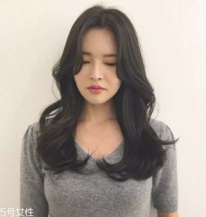 2022年最流行的卷發(fā) 流行卷發(fā)發(fā)型推薦 2022年最流行的卷發(fā) 流行卷發(fā)發(fā)型推薦