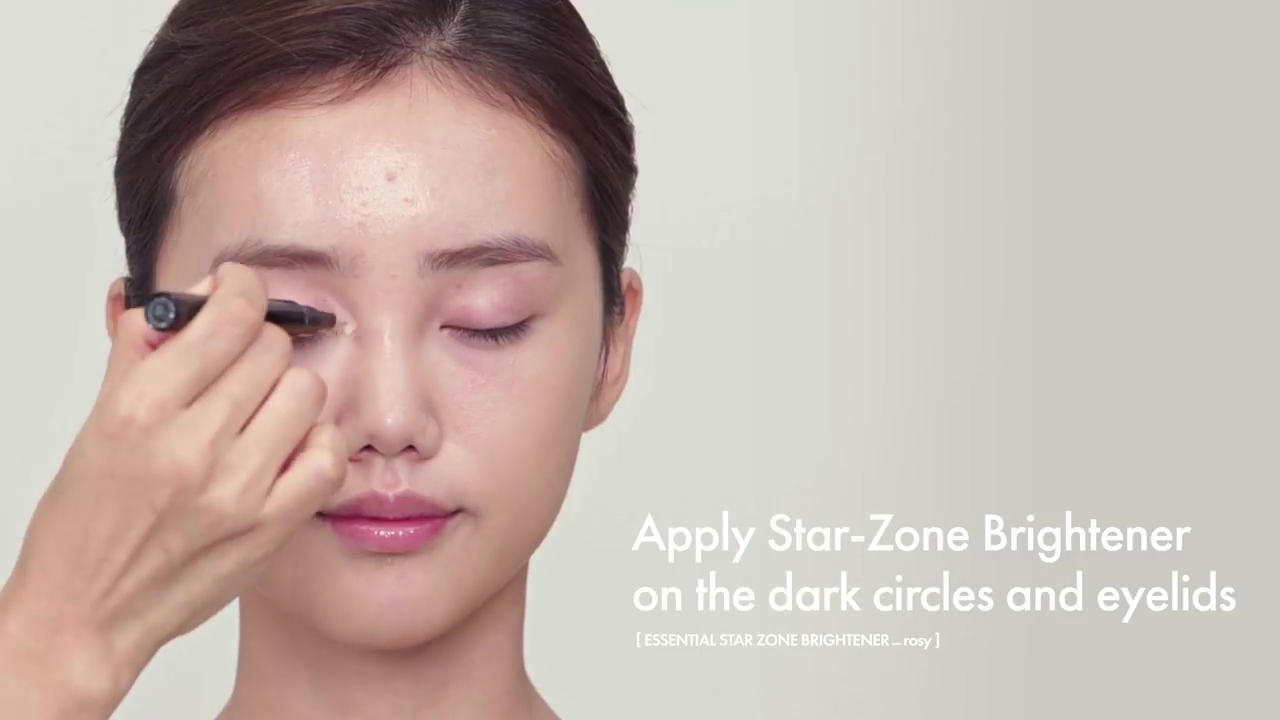 優(yōu)雅裸妝教程圖解 如何畫裸妝圖解 優(yōu)雅裸妝教程圖解 如何畫裸妝圖解