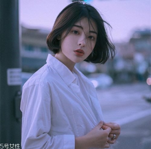 2018女生最流行的短發(fā)發(fā)型圖片 2018年春夏流行發(fā)型推薦 2018女生最流行的短發(fā)發(fā)型圖片 2018年春夏流行發(fā)型推薦