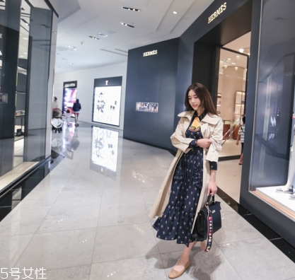 雪紡連衣裙搭配什么外套？雪紡連衣裙搭配外套技巧