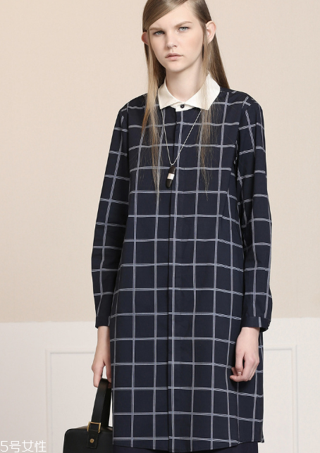 中長款襯衫怎么搭配？中長款襯衫搭配技巧