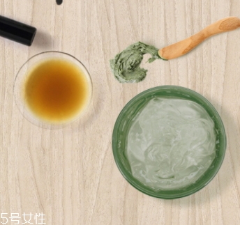 茶樹(shù)精油可以治婦科病嗎？茶樹(shù)精油怎么治婦科病