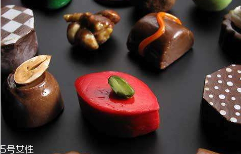 生巧克力過期了還能吃嗎 生巧克力保存方法 生巧克力過期了還能吃嗎 生巧克力保存方法