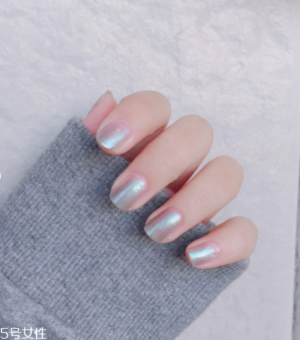 名創(chuàng)優(yōu)品粉紅豹指甲油怎么樣 名創(chuàng)優(yōu)品指甲油教程 名創(chuàng)優(yōu)品粉紅豹指甲油怎么樣 名創(chuàng)優(yōu)品指甲油教程