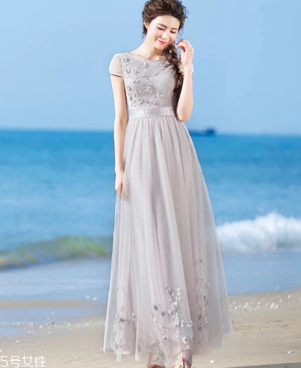 連衣裙什么款式好看？今年最流行的連衣裙款式