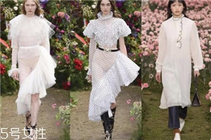 連衣裙如何穿更有氣質(zhì)？連衣裙穿搭推薦