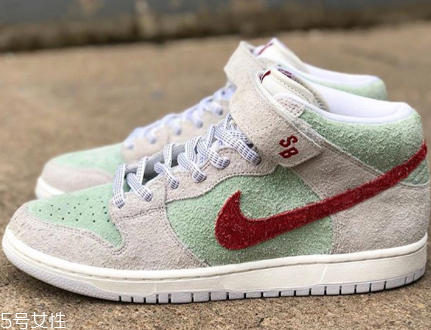 nike sb dunk white widow翻毛鞋面發(fā)售日期_在哪買(mǎi)