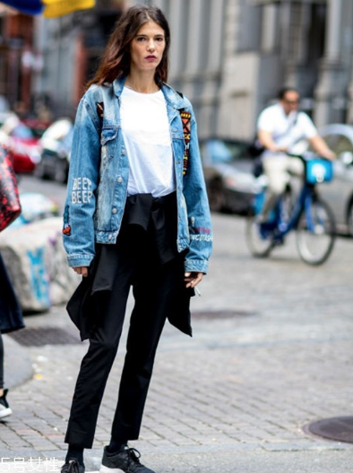 白色t恤怎么搭配？白色t恤常見搭配技巧