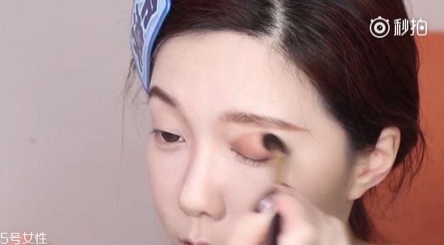 朱古力色眼妝怎么畫 朱古力色眼妝怎么畫
