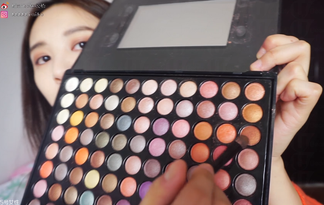 眼鏡妝容怎么畫圖解教程 眼鏡妝容怎么畫圖解教程