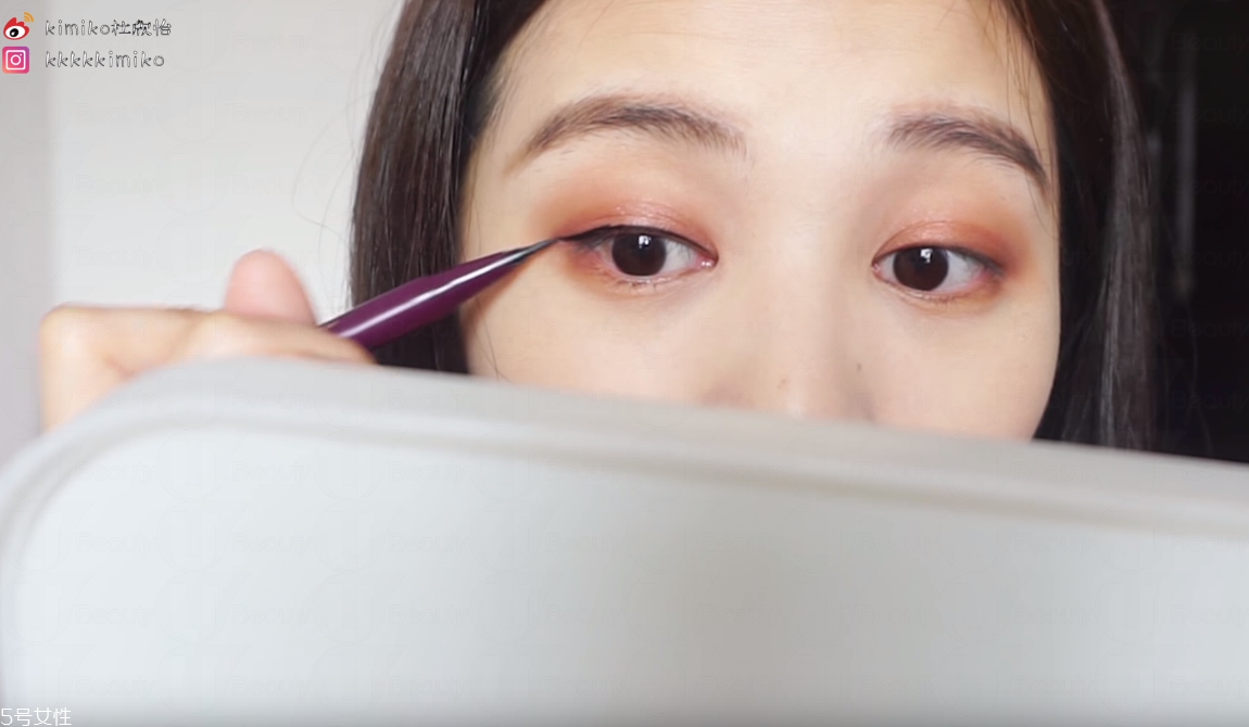 眼鏡妝容怎么畫圖解教程 眼鏡妝容怎么畫圖解教程