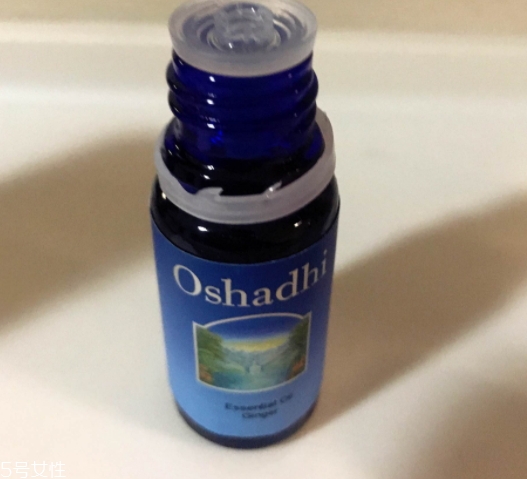 單方精油可以做香薰嗎？單方精油和復(fù)方精油哪個(gè)做香薰好