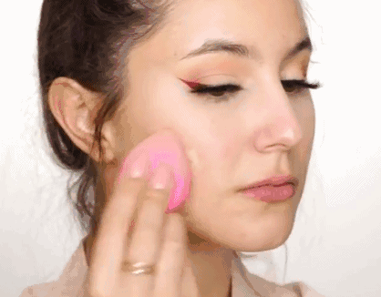 新買(mǎi)的美妝蛋怎么用 美妝蛋第一次使用方法