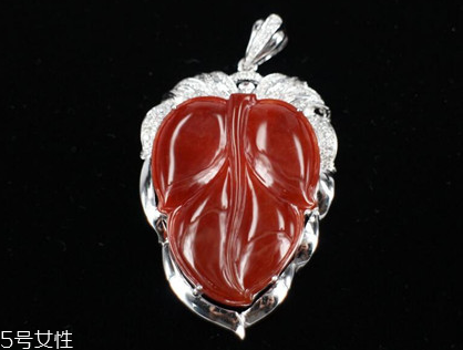 紅翡翠價(jià)格一般多少？紅翡翠的市場(chǎng)價(jià)值