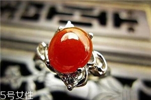 紅翡翠價格一般多少？紅翡翠的市場價值