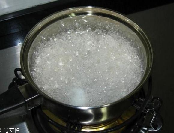 盒裝牛奶怎么加熱 盒裝牛奶可以用開水加熱嗎 盒裝牛奶怎么加熱 盒裝牛奶可以用開水加熱嗎