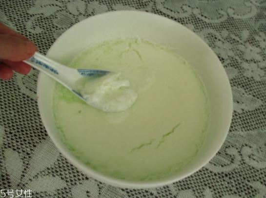 盒裝牛奶怎么加熱 盒裝牛奶可以用開水加熱嗎 盒裝牛奶怎么加熱 盒裝牛奶可以用開水加熱嗎