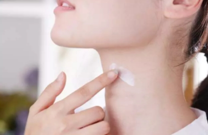 xhekpon頸紋霜要洗嗎？西班牙頸紋霜多久用一次