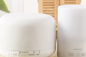 香薰機和香薰燈哪個好？香薰機和香薰燈對比