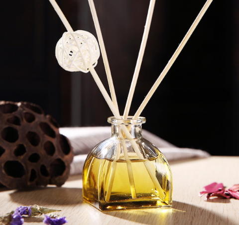 藤條香薰怎么打開？