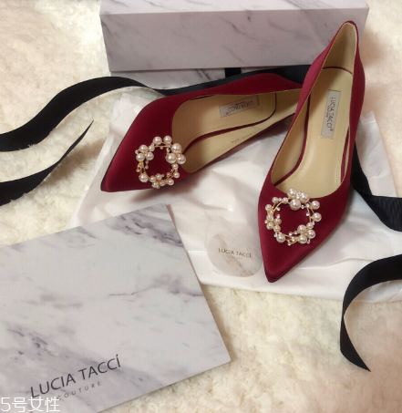 婚鞋只能穿一次嗎？婚鞋結(jié)婚后不能穿了嗎