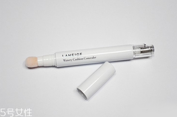 遮瑕液是在什么時(shí)候涂 遮瑕液使用具體步驟