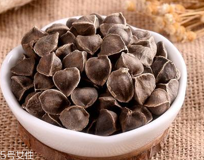 辣木籽能治口臭嗎？口臭吃辣木籽好嗎？