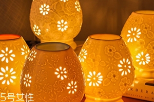 香薰燈燈不亮怎么回事？香薰燈怎么換燈泡