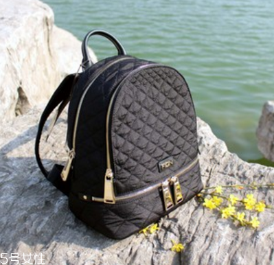 今年流行什么樣的雙肩包？2022最流行的雙肩包