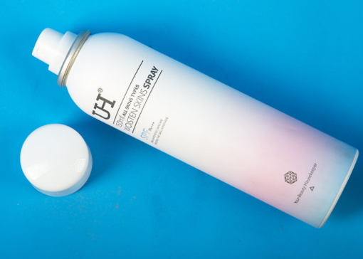 uh噴霧和葵兒噴霧哪個(gè)好？uh噴霧和葵兒紅石榴噴霧對比