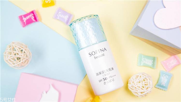 蘇菲娜白小花新版和舊版區(qū)別 sofina白小花升級版心得