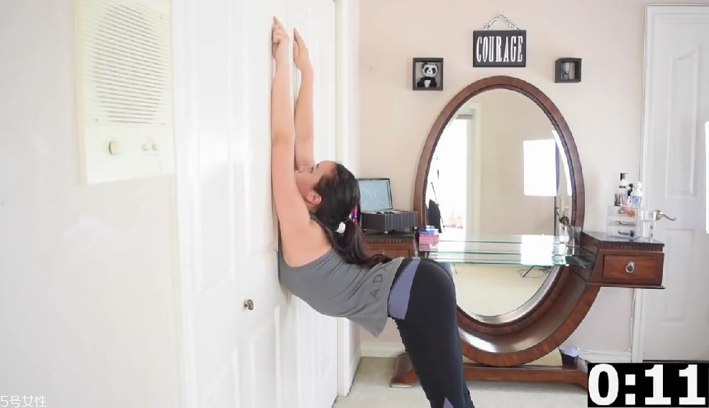 拱橋式鍛煉要領(lǐng) 腰部拱橋運(yùn)動(dòng)怎么做 拱橋式鍛煉要領(lǐng) 腰部拱橋運(yùn)動(dòng)怎么做