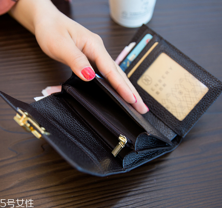 錢包可以扔嗎？扔錢包的講究