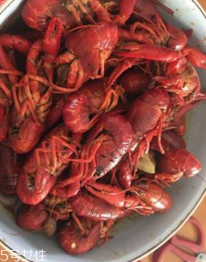 麻辣小龍蝦是發(fā)物嗎？麻辣小龍蝦的性質(zhì)