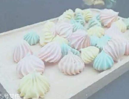 寶塔糖會拉出蟲子嗎？吃驅蟲藥會拉蟲子嗎？